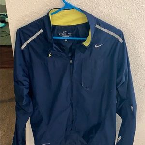 Nike Storm Fit windbreaker